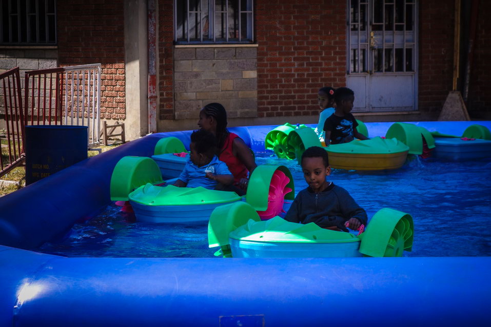 Addis Ababa (Ethiopia) © One Man Wolf Pack