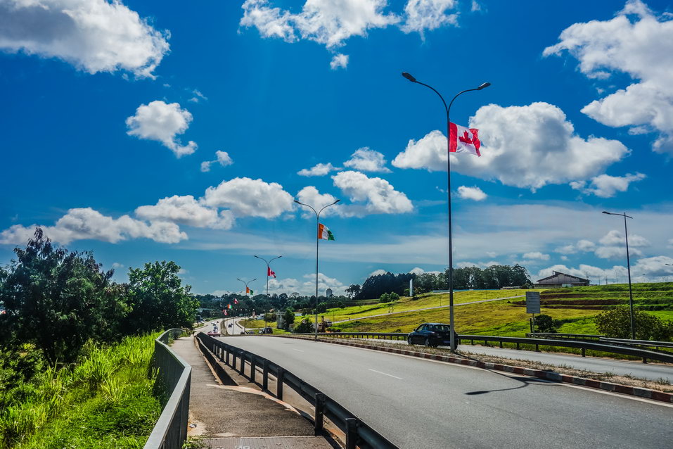 Abidjan (Ivory Coast) © One Man Wolf Pack
