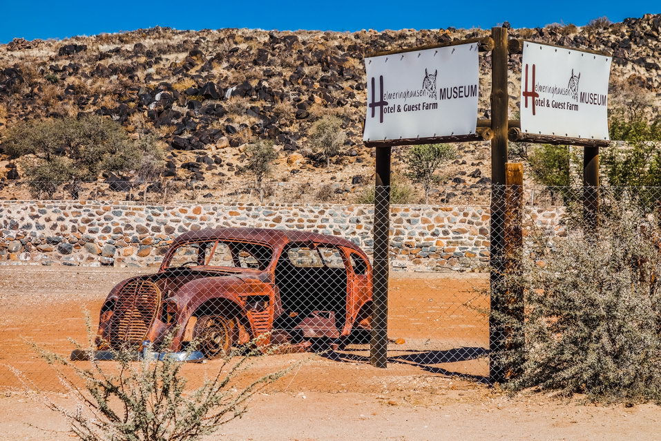 Helmeringhausen (Namibia) © One Man Wolf Pack