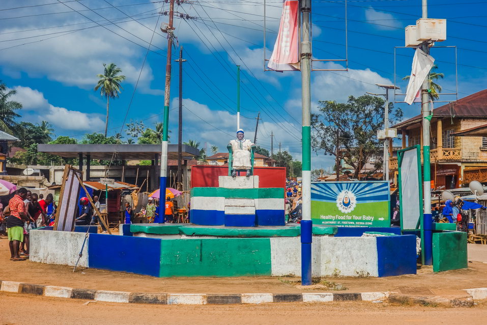 Bo (Sierra Leone) © One Man Wolf Pack