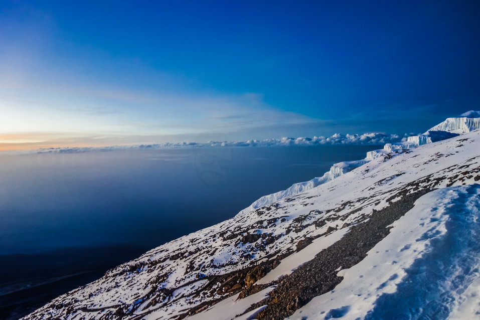 Kilimanjaro (Tanzania) © One Man Wolf Pack