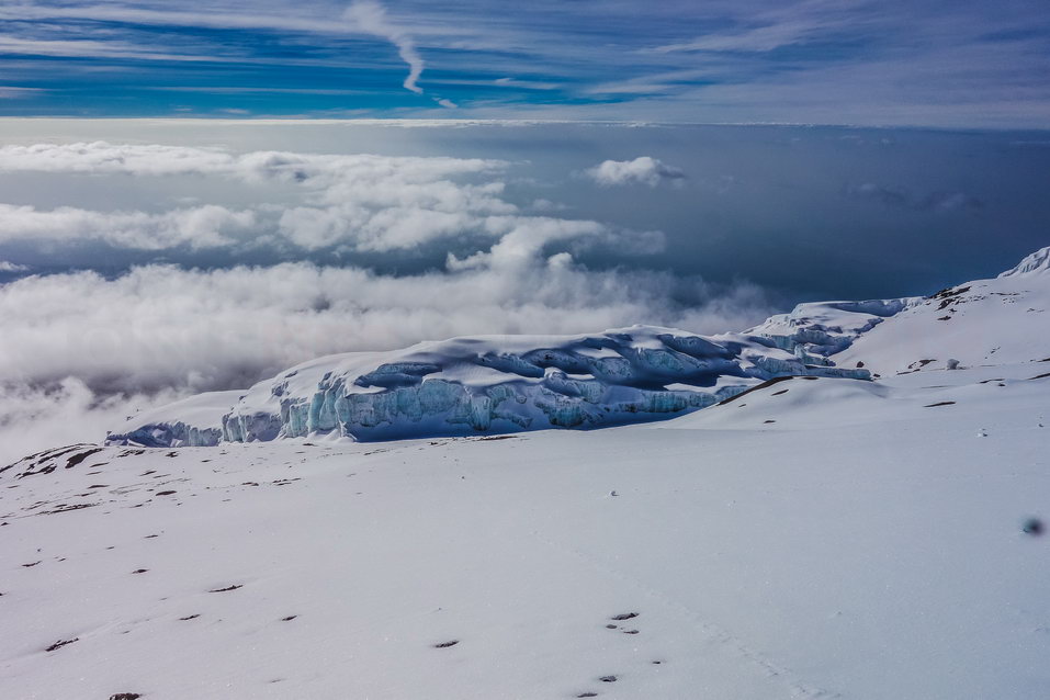Kilimanjaro (Tanzania) © One Man Wolf Pack