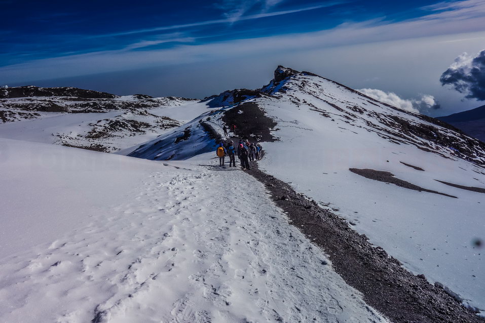 Kilimanjaro (Tanzania) © One Man Wolf Pack