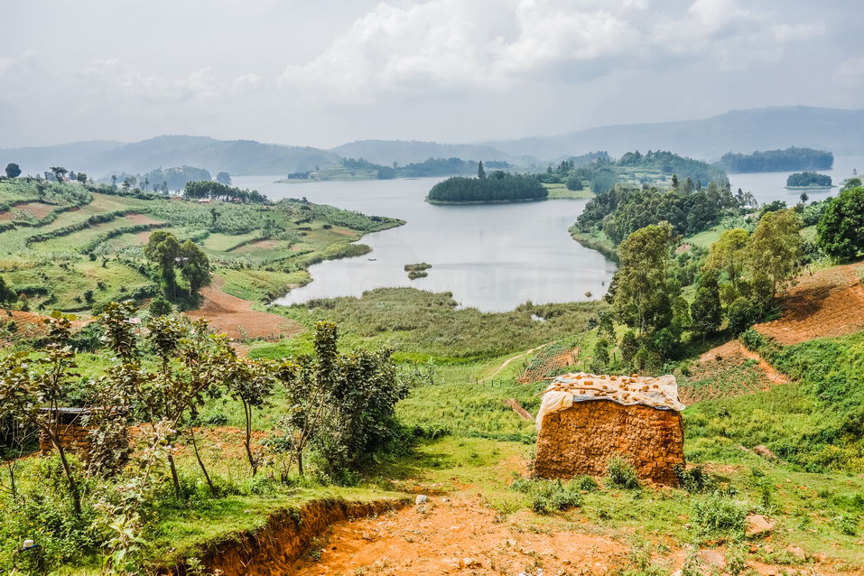 Lake Bunyonyi (Uganda) © One Man Wolf Pack