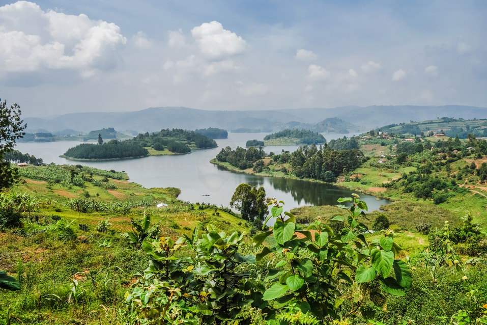 Lake Bunyonyi (Uganda) © One Man Wolf Pack