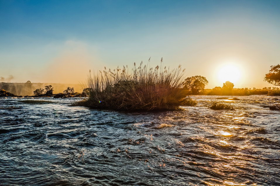 Victoria Falls ZM (Zambia) © One Man Wolf Pack