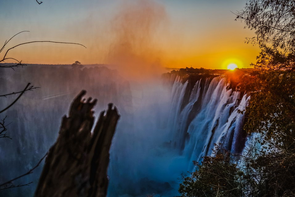 Victoria Falls ZM (Zambia) © One Man Wolf Pack