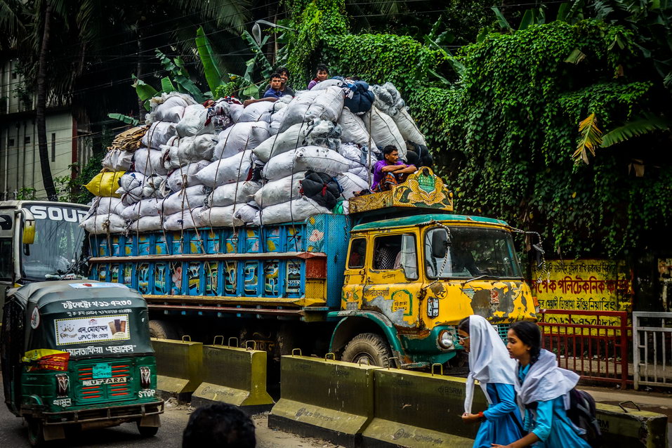 Chittagong (Bangladesh) © One Man Wolf Pack