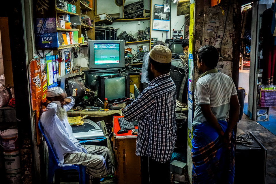 Dhaka (Bangladesh) © One Man Wolf Pack