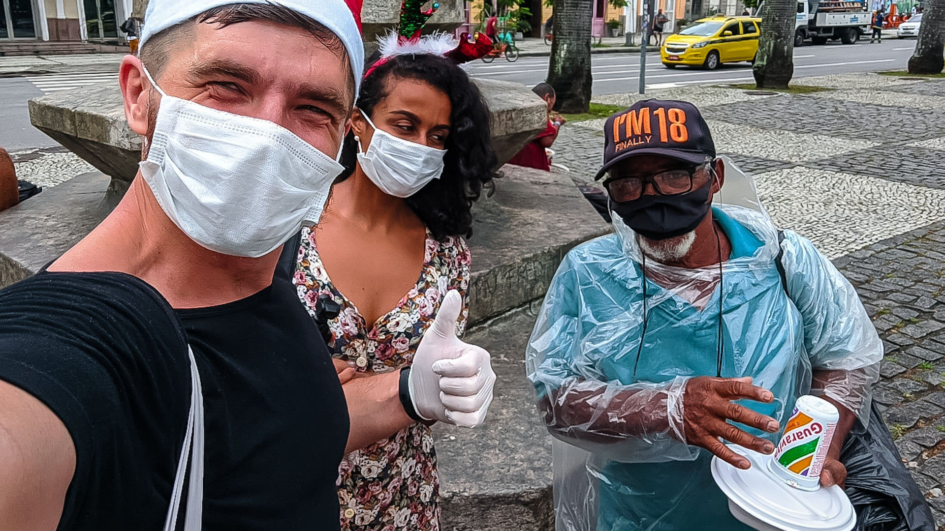 Miroslaw Wawak supporting the Homeless of Rio during COVID-19 pandemic | Christmas 2020