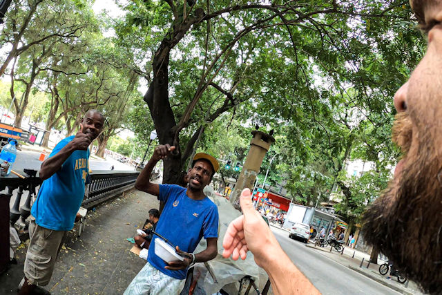 Miroslaw Wawak supporting the Homeless of Rio de Janeiro | Christmas 2022