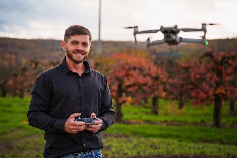 Miroslaw Wawak | One Man Wolf Pack Drone